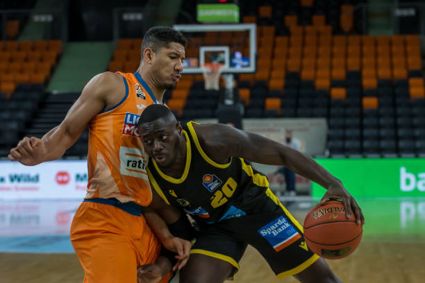 都让他们稍 都让他们稍