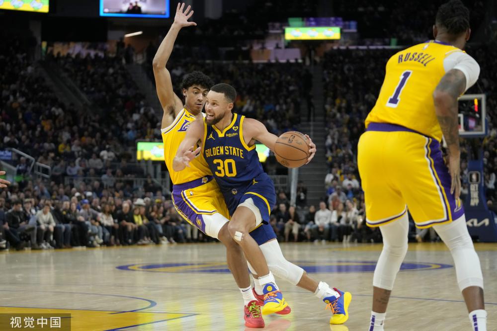 年轻球员的 年轻球员的