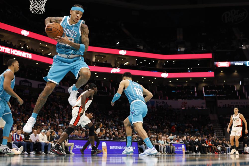 价前完成交 价前完成交