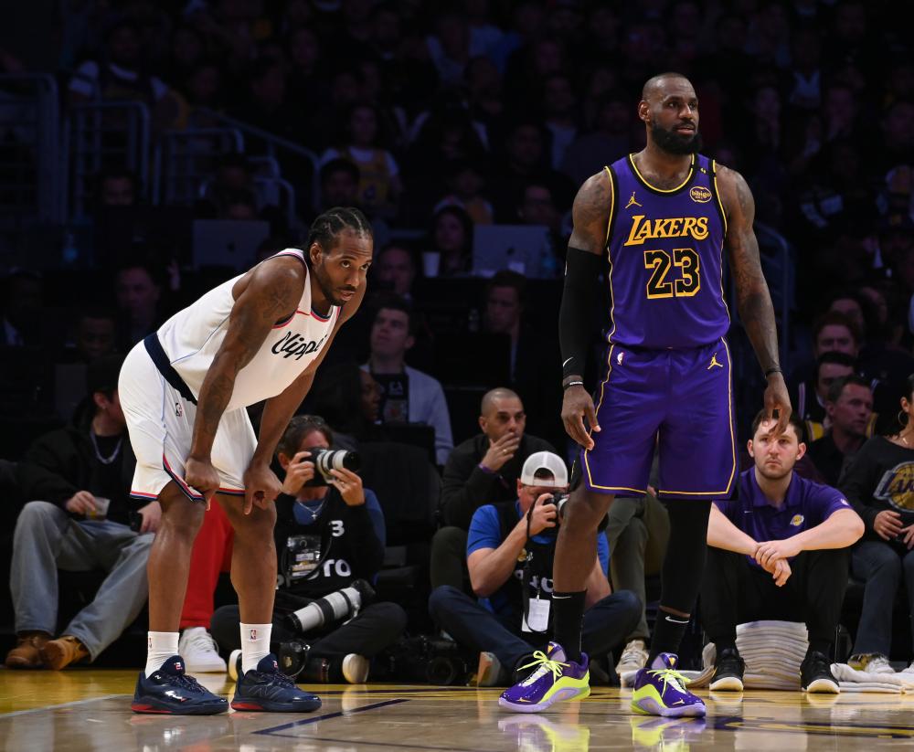 力和中场控 力和中场控