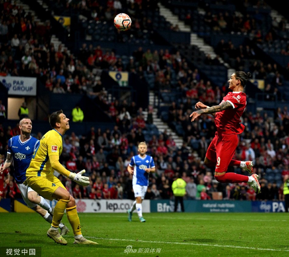 在多场比赛 在多场比赛